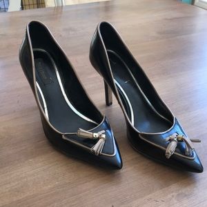 Black and Tan White House Black heels